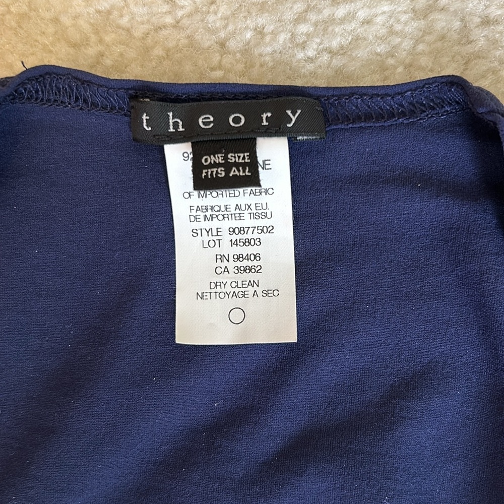 TWO Theory stretch shirts. One is navy and one is white. One size - Picture 3 of 5